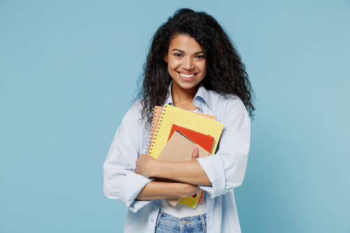 How To Maintain a Healthy Smile As You Head Back to School