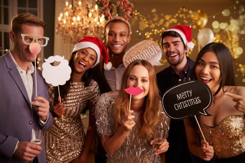 Professional Teeth Whitening: Shine Bright In Your Holiday Photos